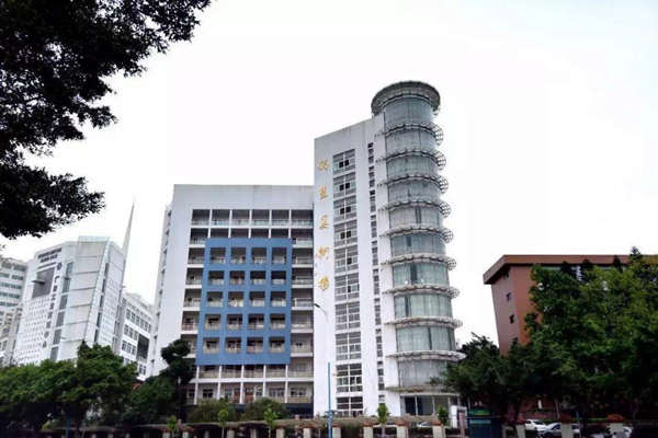 高校能源管理建筑用電分項(xiàng)計(jì)量及監(jiān)測！(圖1)